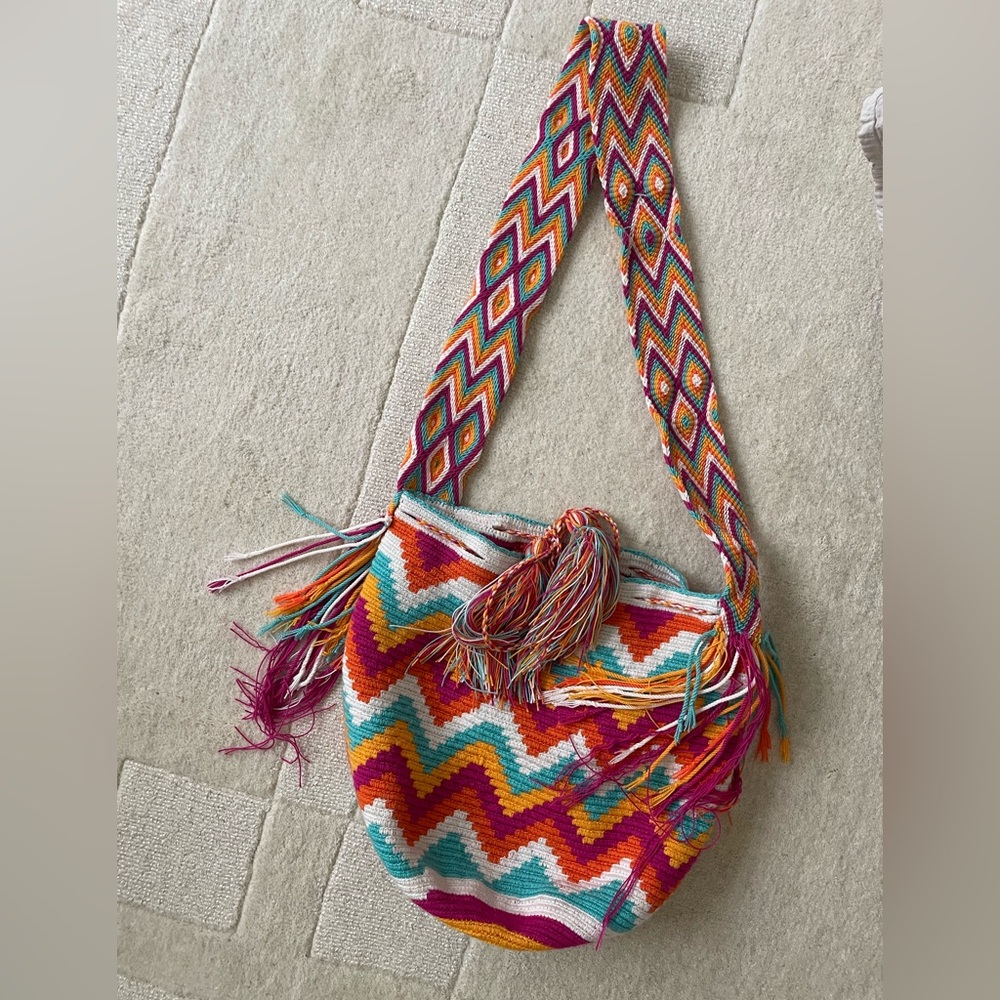 Colorful Zigzag Patterned Women Bag